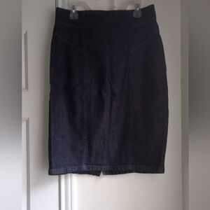 Ann Taylor Women's Dark Blue Denim Pencil Skirt Size 2